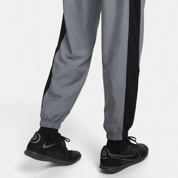 Nike Academy 23 track pants Men's Medium