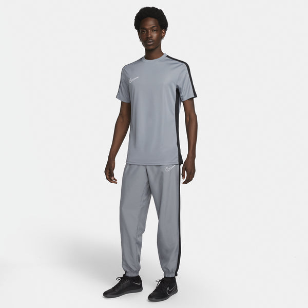 Nike Academy 23 track pants Men's Medium