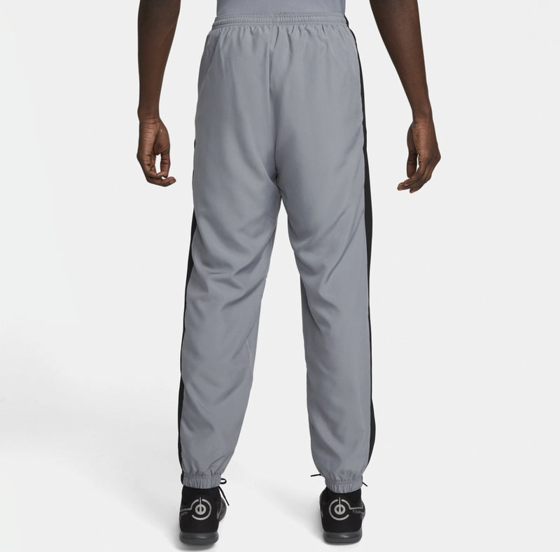 Nike Academy 23 track pants Men's Medium