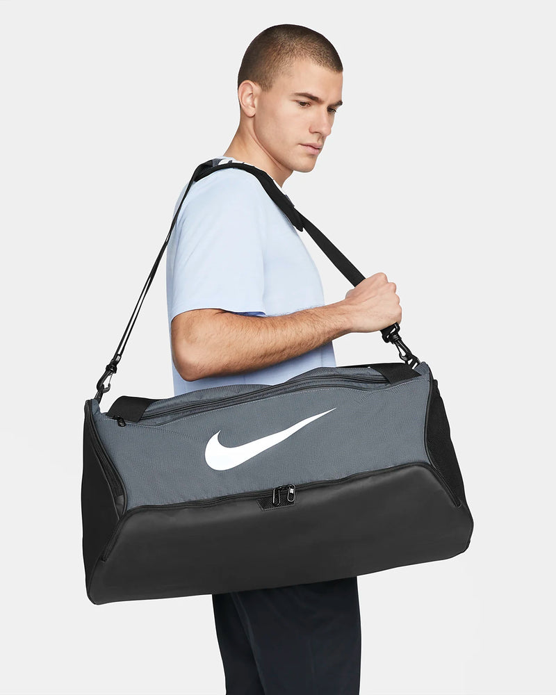 Nike Brasilia 9.5 Duffel Bag 60L - Grey