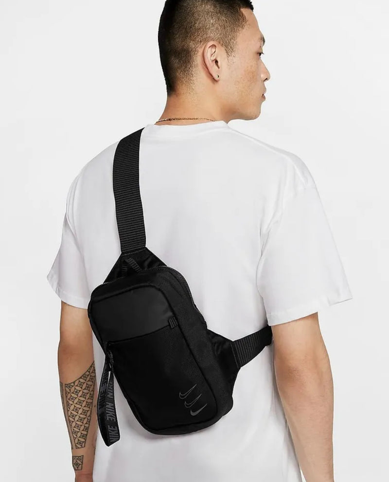 Nike Essential Large Hip Pack 5L