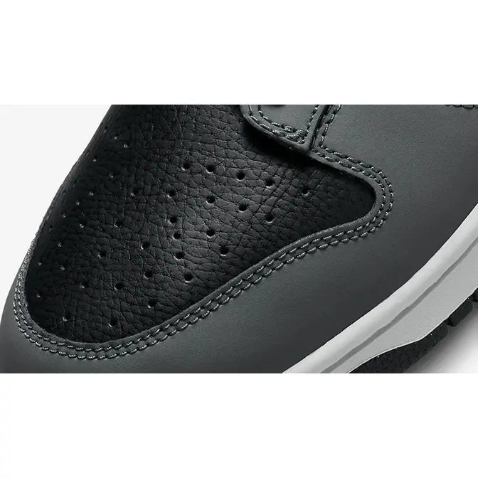 Nike Dunk Low Retro trainers UK 9