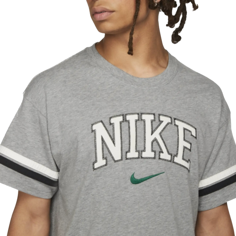 Nike Retro T shirt