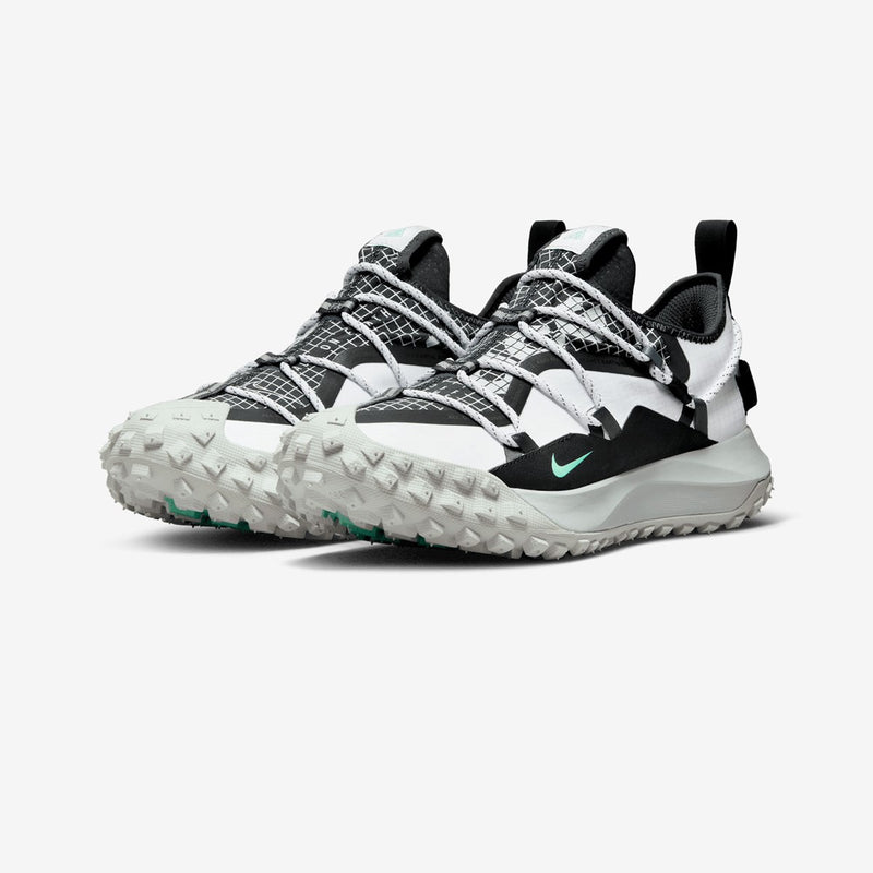 Nike ACG Mountain fly low SE