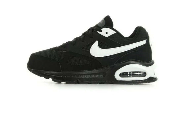 Nike Air Max IVO