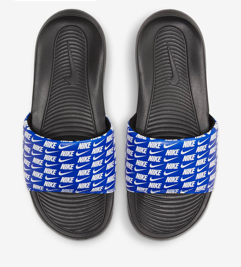 Nike Victori one print slide Size 6