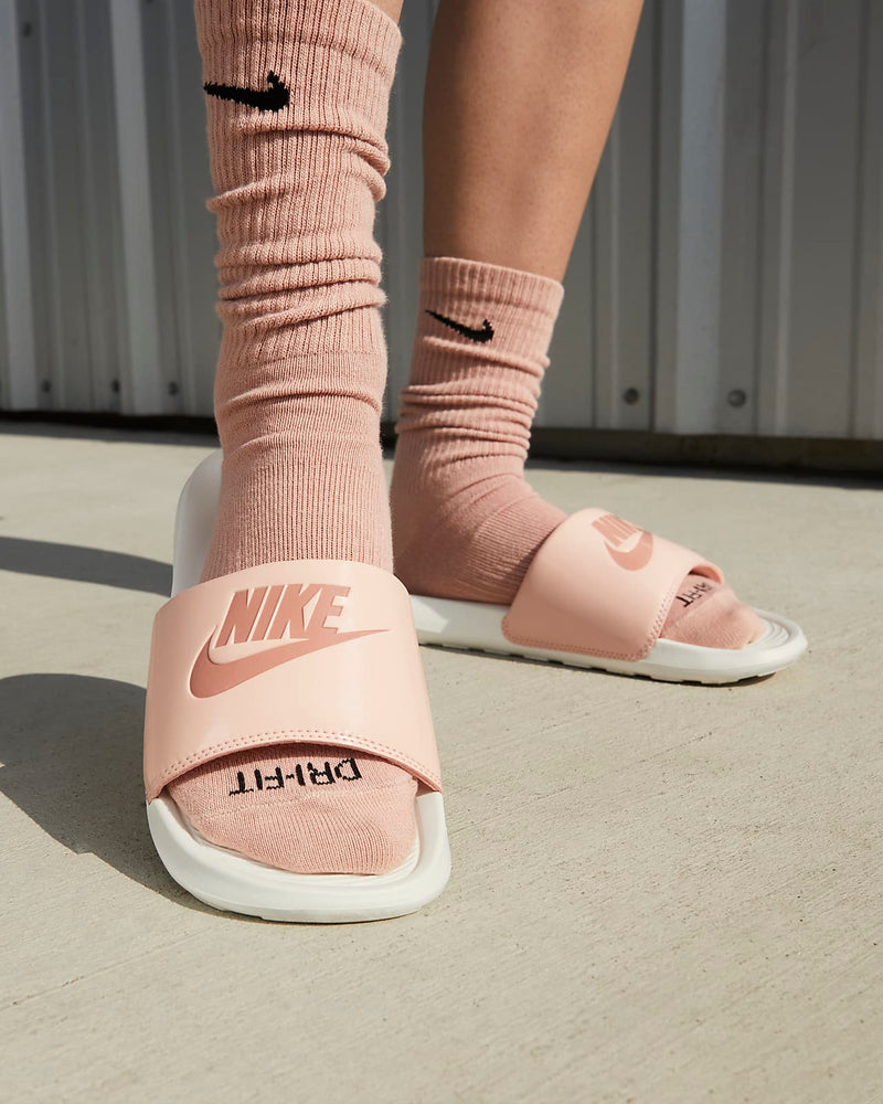 Nike Victori one slide