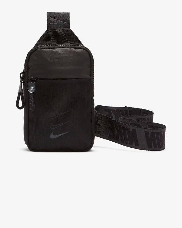 Nike Essential Hip Pack